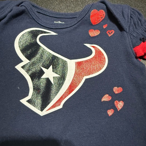 Infant Texans Bodysuit with Red Accents - Picture 2 of 4